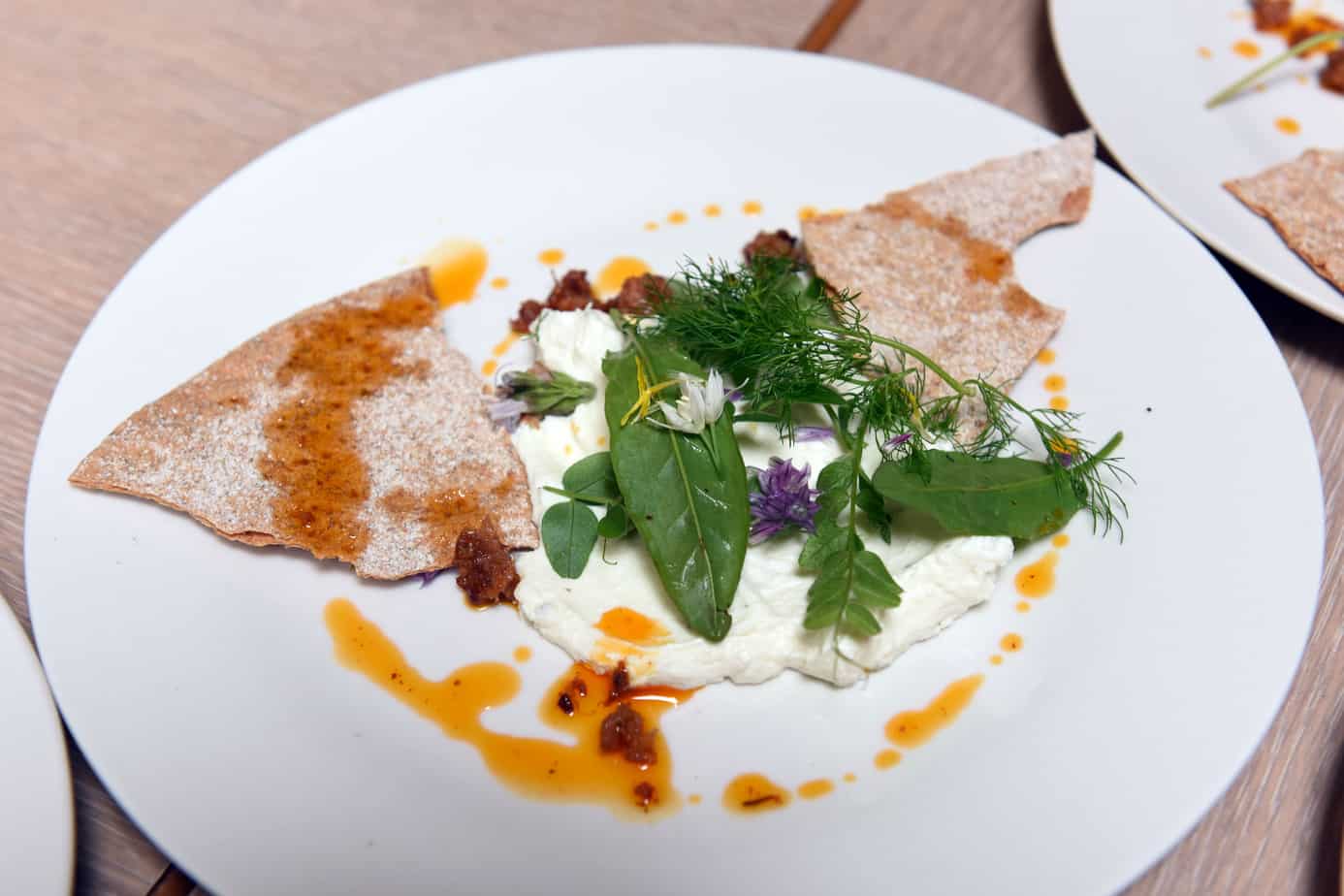 Spring Foragings – Meander & Meal